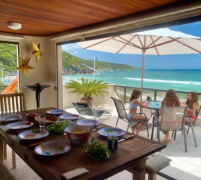 Apartamento Triplex Pé na Areia - Bombinhas